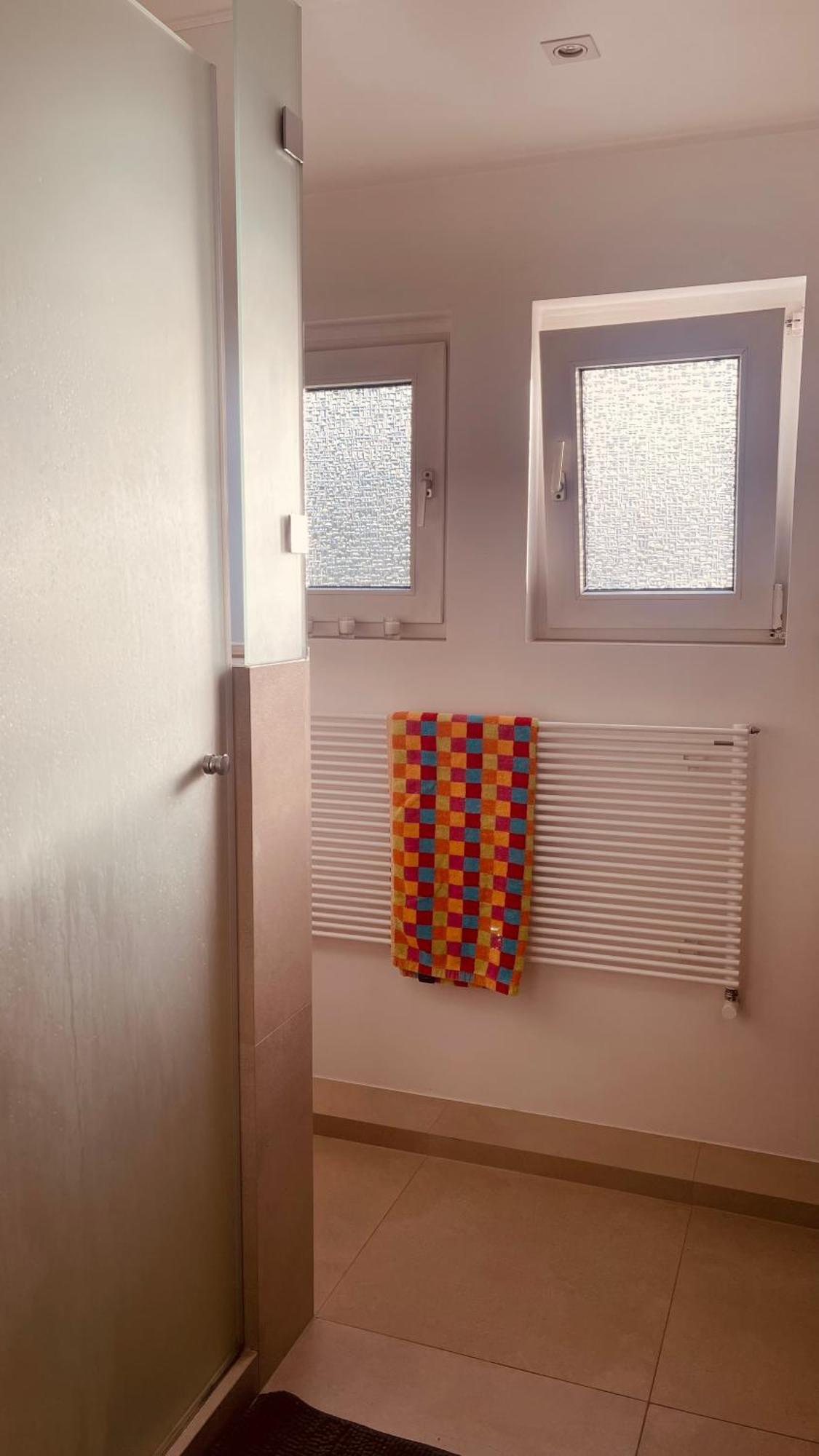 Apartment Ueber 2 Etagen Nahe Bvb-Stadion Und Westfalenhallen ดอร์ทมุนด์ ภายนอก รูปภาพ